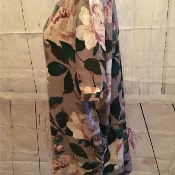 PUO 🌸SOLD🌸 DOU DOU Floral Dress - Picture 2 of 8